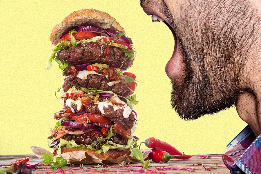 Why Do People Are Obsessed With Eating Burgers?